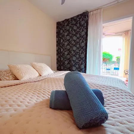 Wonderful Townhouse In Mar, Pool, Free Parking, Ocean! Pm6